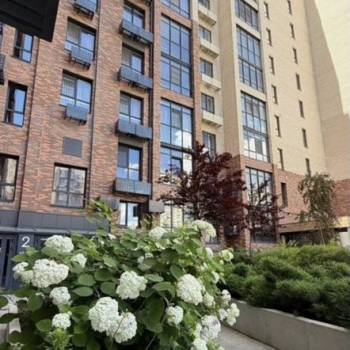 Продается 1-комнатная квартира, 53 м²