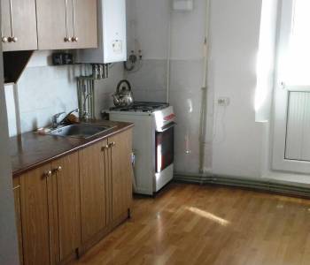 Продается Многокомнатная квартира, 103 м²