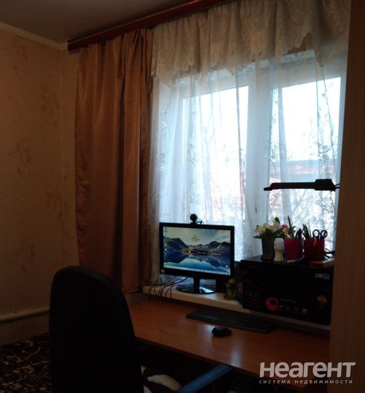 Продается Дом, 180 м²