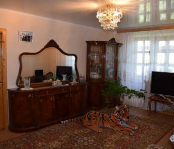 Продается Многокомнатная квартира, 105 м²