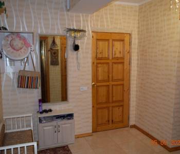 Продается Многокомнатная квартира, 105 м²