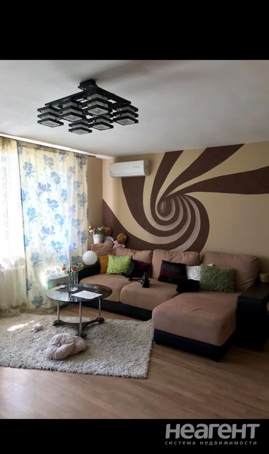 Продается 3-х комнатная квартира, 100 м²