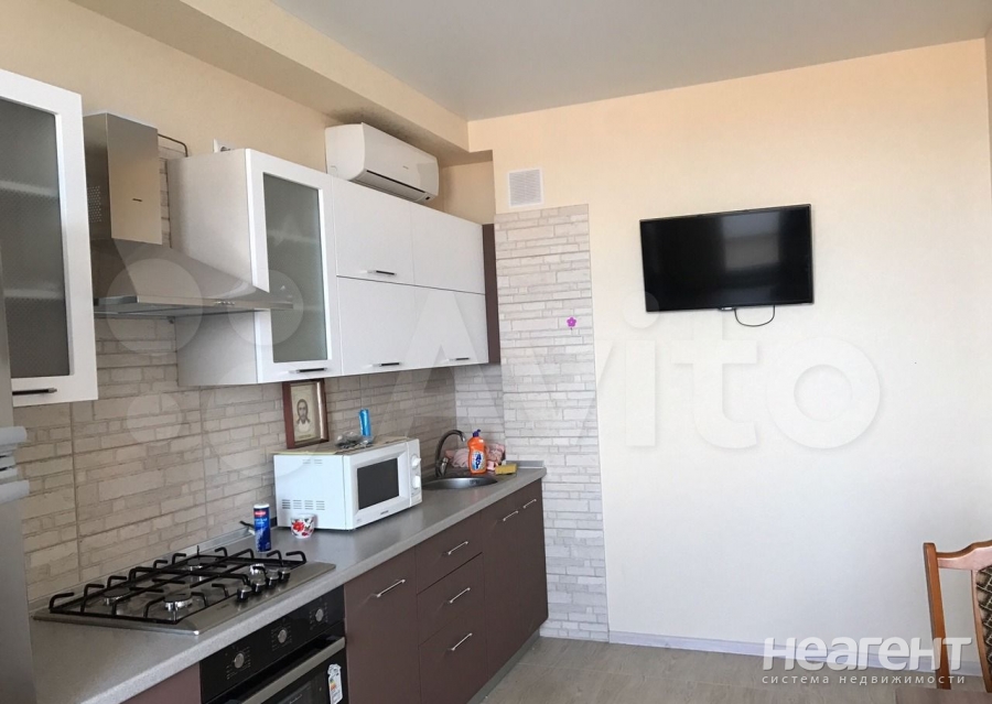 Сдается 1-комнатная квартира, 48 м²