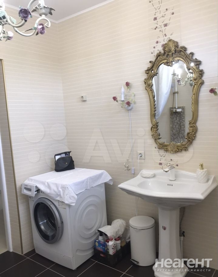 Продается Дом, 330 м²