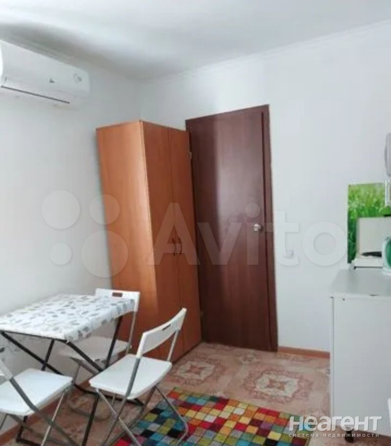 Продается 1-комнатная квартира, 15 м²