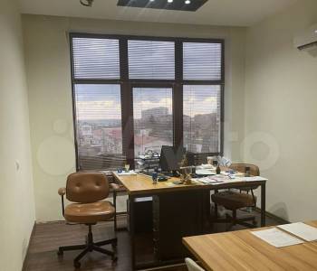 Продается Нежилое помещение, 87,2 м²