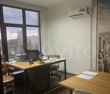 Продается Нежилое помещение, 87,2 м²