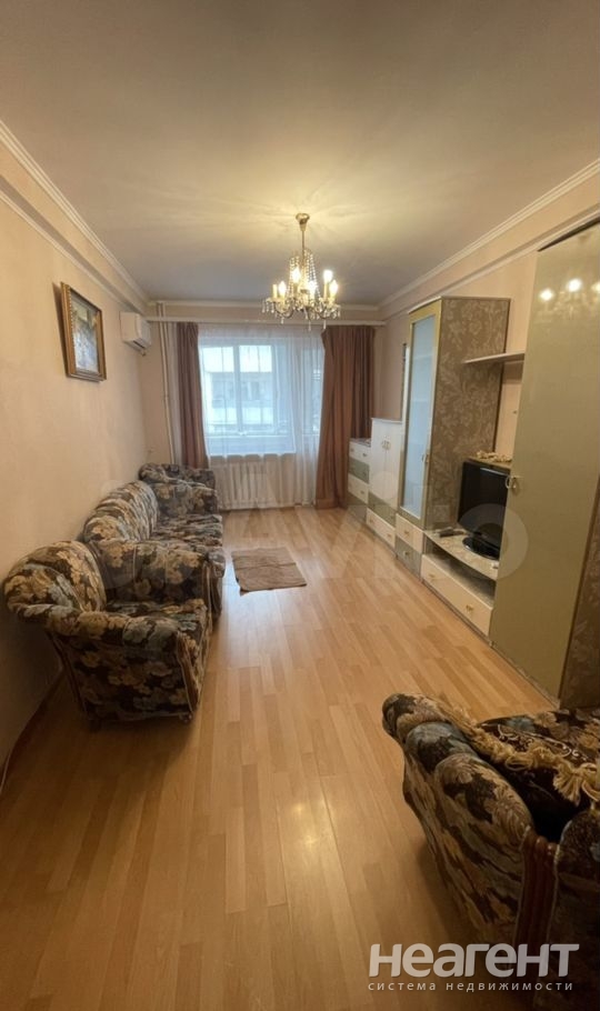 Сдается Многокомнатная квартира, 58 м²