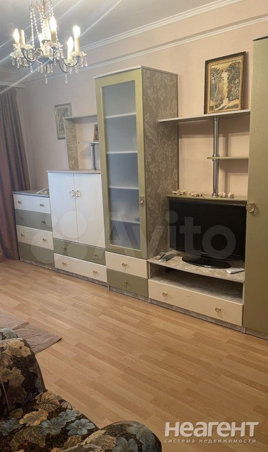 Сдается Многокомнатная квартира, 58 м²