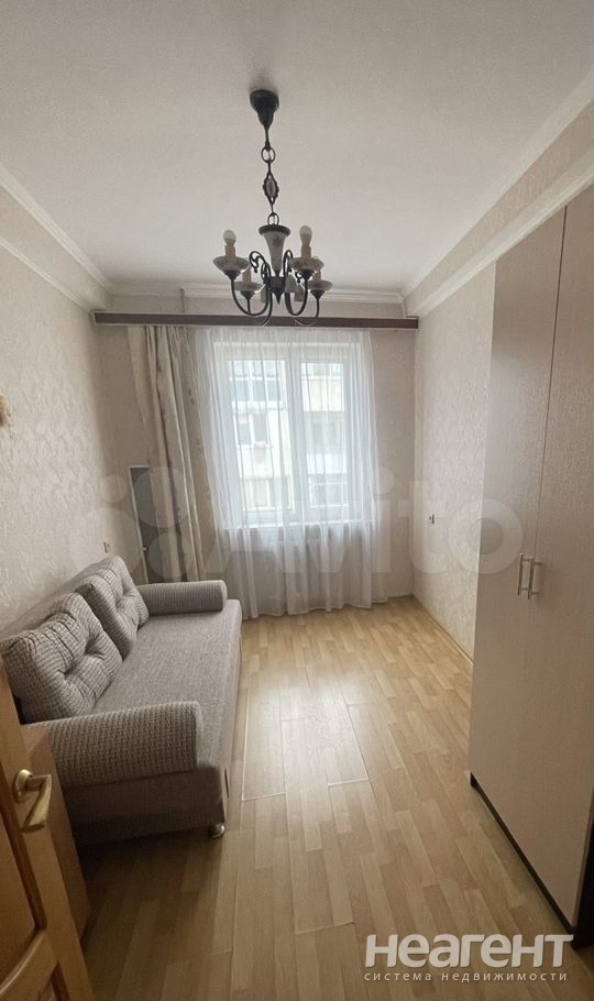 Сдается Многокомнатная квартира, 58 м²