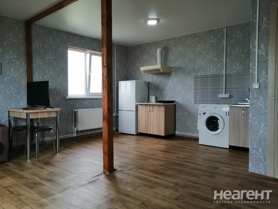 Сдается 1-комнатная квартира, 30 м²