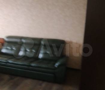 Продается 1-комнатная квартира, 55 м²