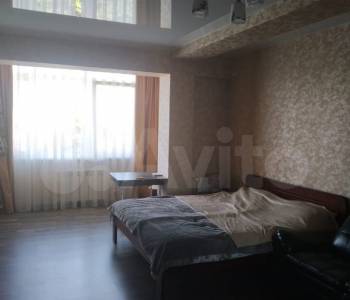 Продается 1-комнатная квартира, 55 м²