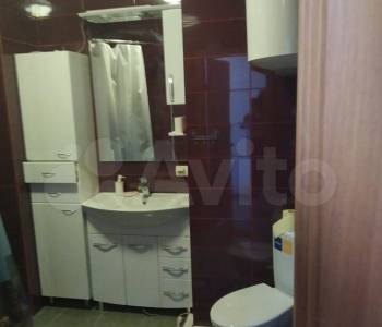 Продается 1-комнатная квартира, 55 м²