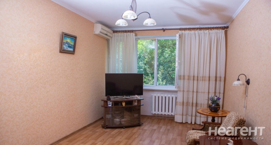 Продается 3-х комнатная квартира, 63 м²