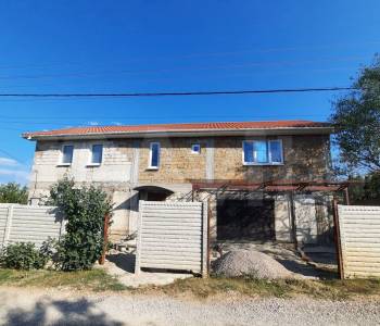 Продается Дом, 174 м²