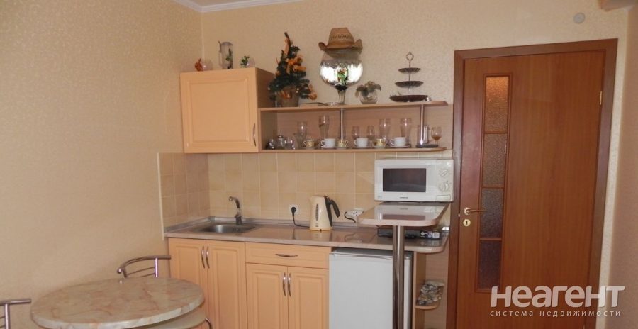 Продается 1-комнатная квартира, 18 м²