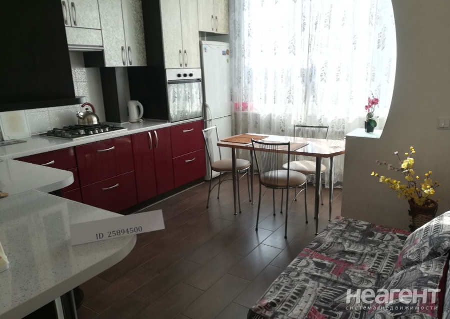 Сдается 1-комнатная квартира, 43 м²