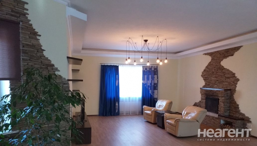 Продается Дом, 550 м²