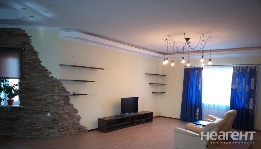 Продается Дом, 550 м²