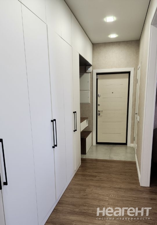 Продается 3-х комнатная квартира, 90 м²