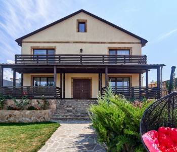 Продается Дом, 360 м²