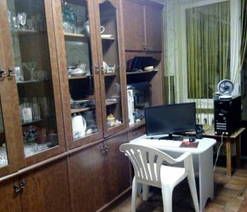 Продается 1-комнатная квартира, 33 м²