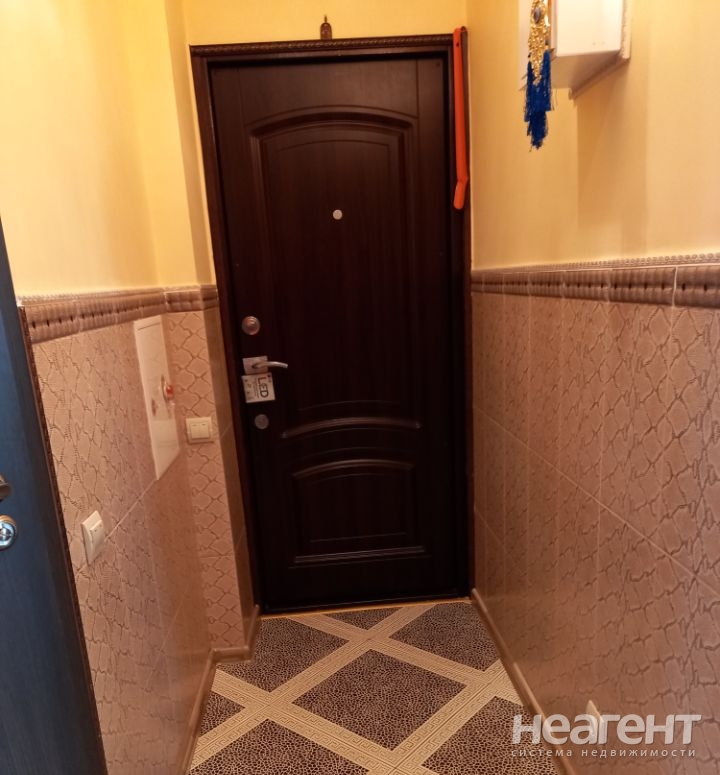 Продается 3-х комнатная квартира, 63 м²