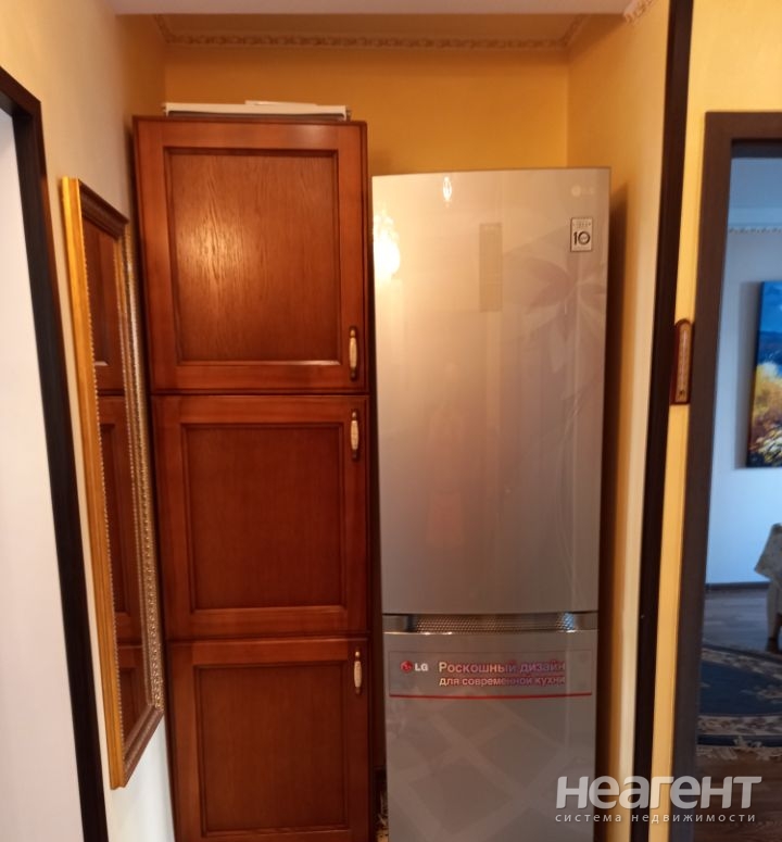 Продается 3-х комнатная квартира, 63 м²