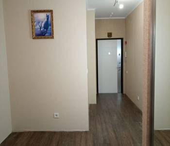 Продается 1-комнатная квартира, 56 м²