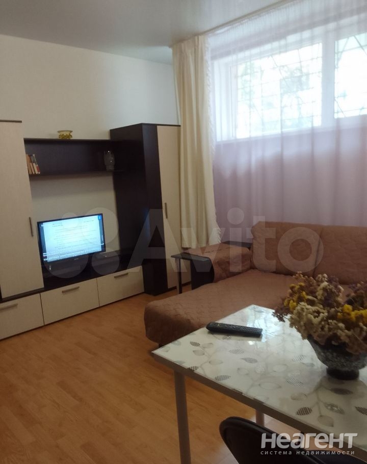 Сдается 2-х комнатная квартира, 56 м²