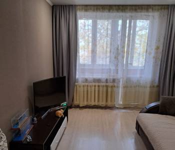 Продается 1-комнатная квартира, 30 м²