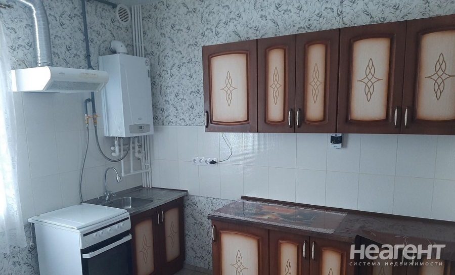 Сдается Дом, 300 м²