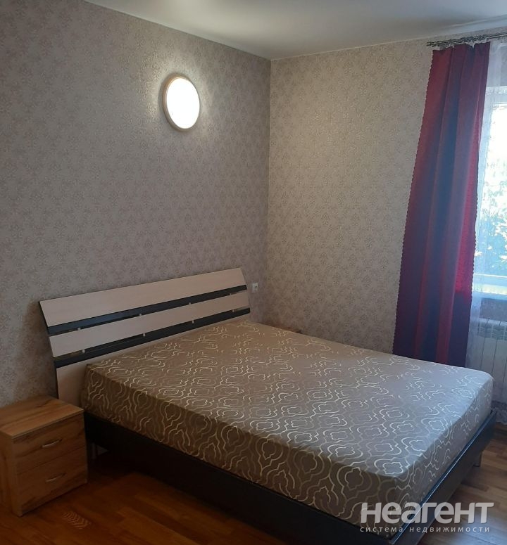 Сдается Дом, 300 м²