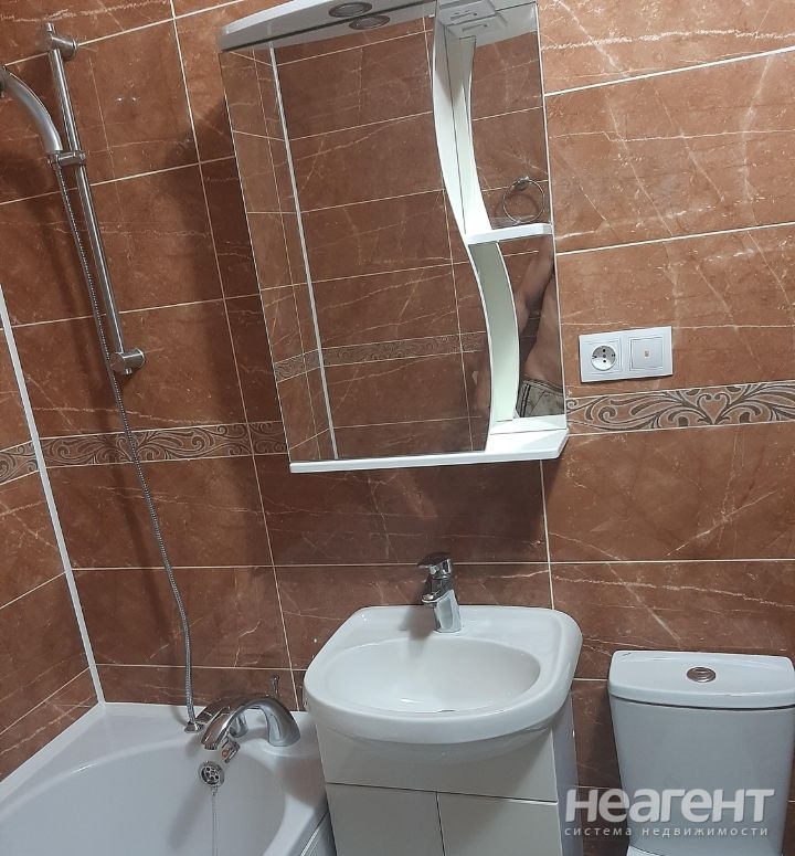 Сдается Дом, 300 м²