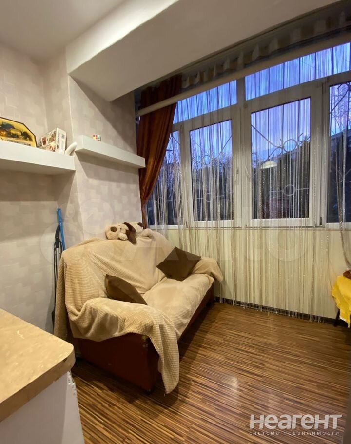 Продается 2-х комнатная квартира, 42 м²