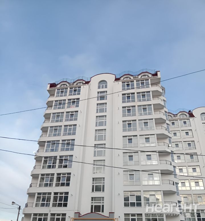 Продается Многокомнатная квартира, 107,6 м²