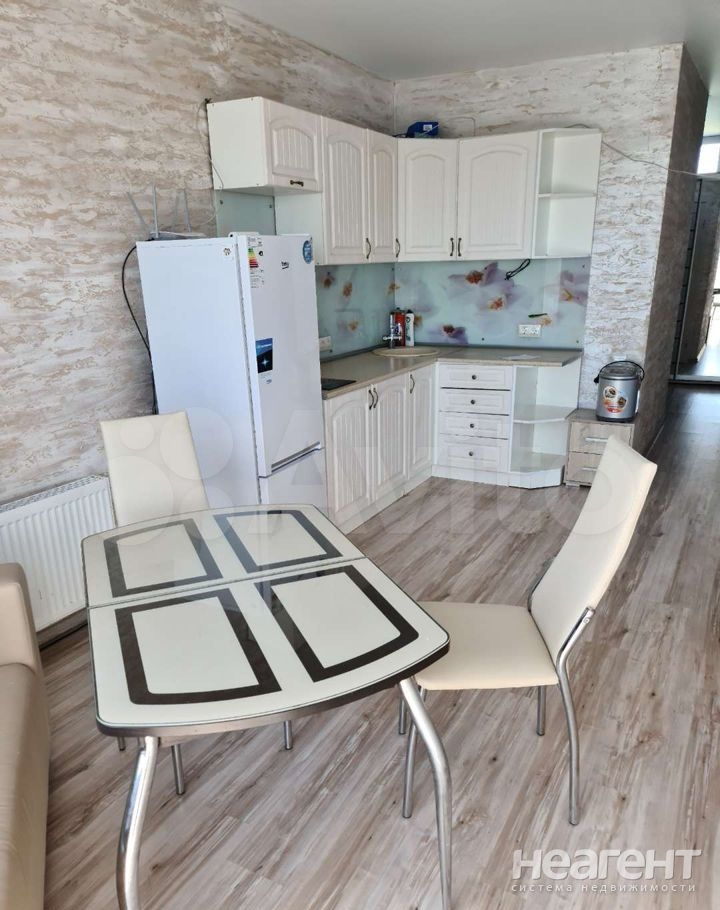 Сдается Многокомнатная квартира, 70 м²