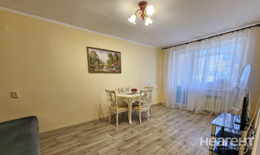 Продается 3-х комнатная квартира, 62 м²