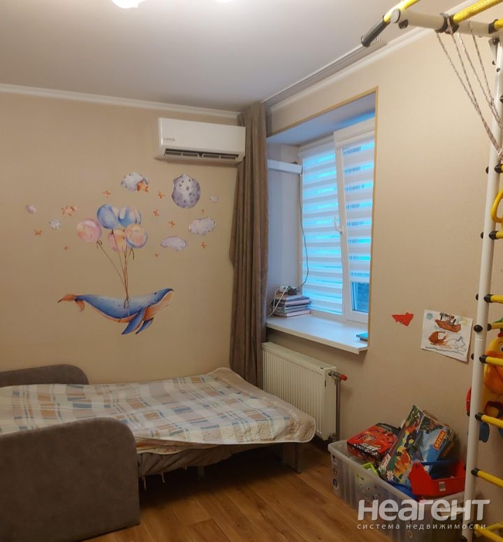 Продается Многокомнатная квартира, 106,5 м²