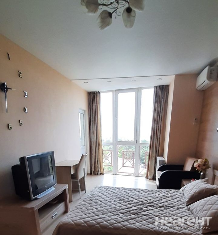 Сдается 1-комнатная квартира, 47 м²