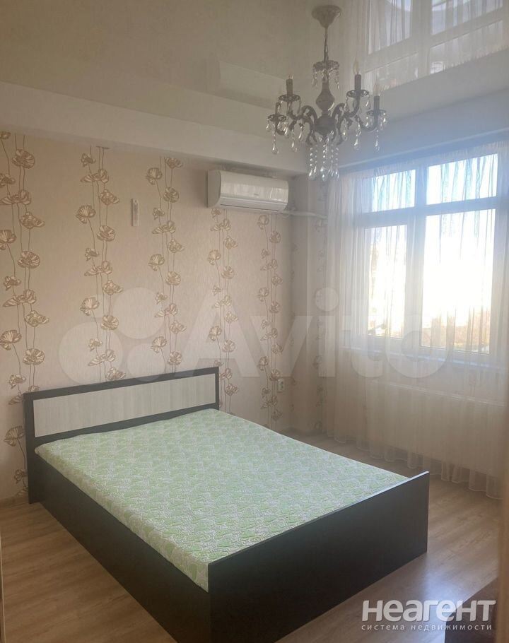 Продается 1-комнатная квартира, 38,2 м²