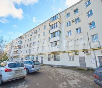 Продается 1-комнатная квартира, 32 м²