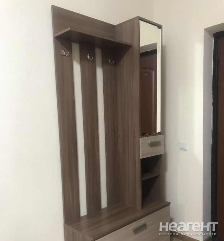 Сдается 1-комнатная квартира, 40 м²