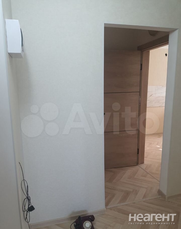 Продается 1-комнатная квартира, 40,5 м²