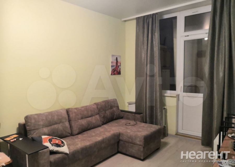 Продается 1-комнатная квартира, 35,8 м²