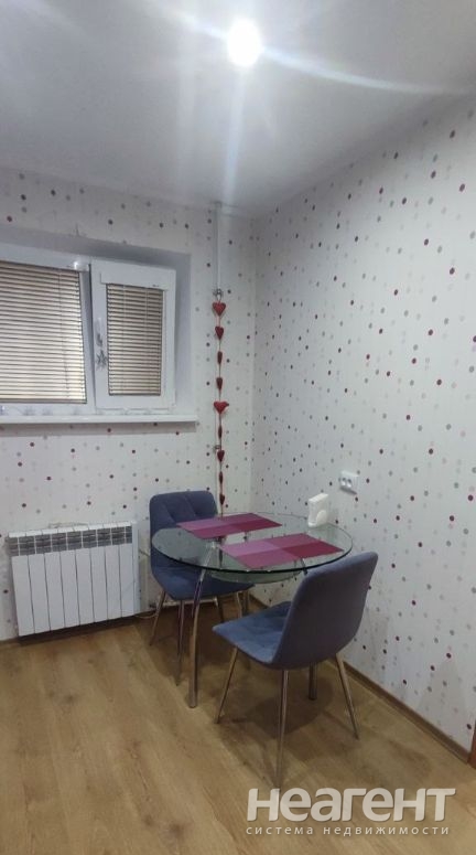 Продается 1-комнатная квартира, 32,8 м²