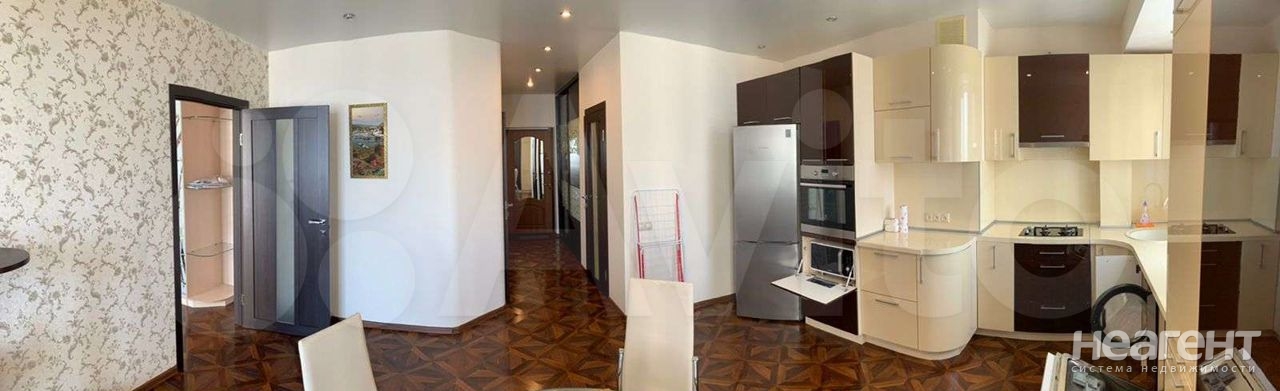 Продается 2-х комнатная квартира, 60 м²