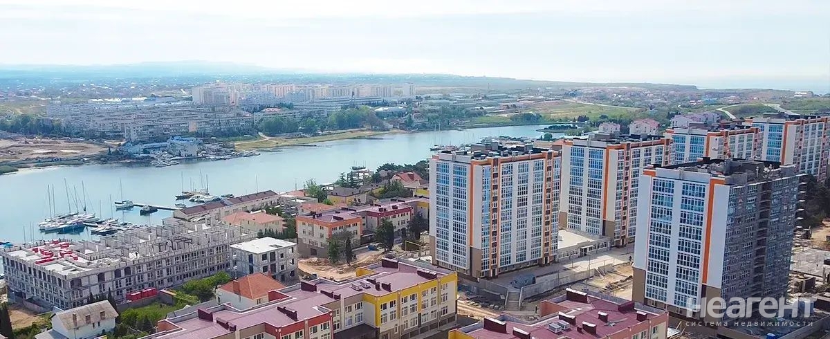 Продается 1-комнатная квартира, 45,3 м²