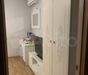 Продается 1-комнатная квартира, 40 м²